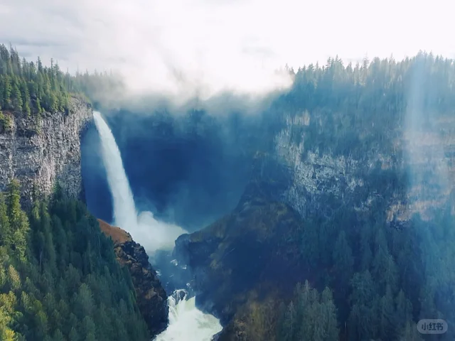 Helmcken Falls