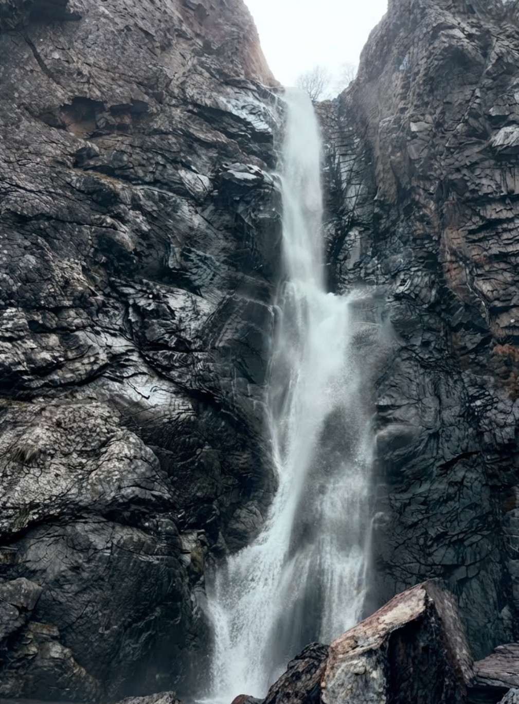 Gveleti Waterfall