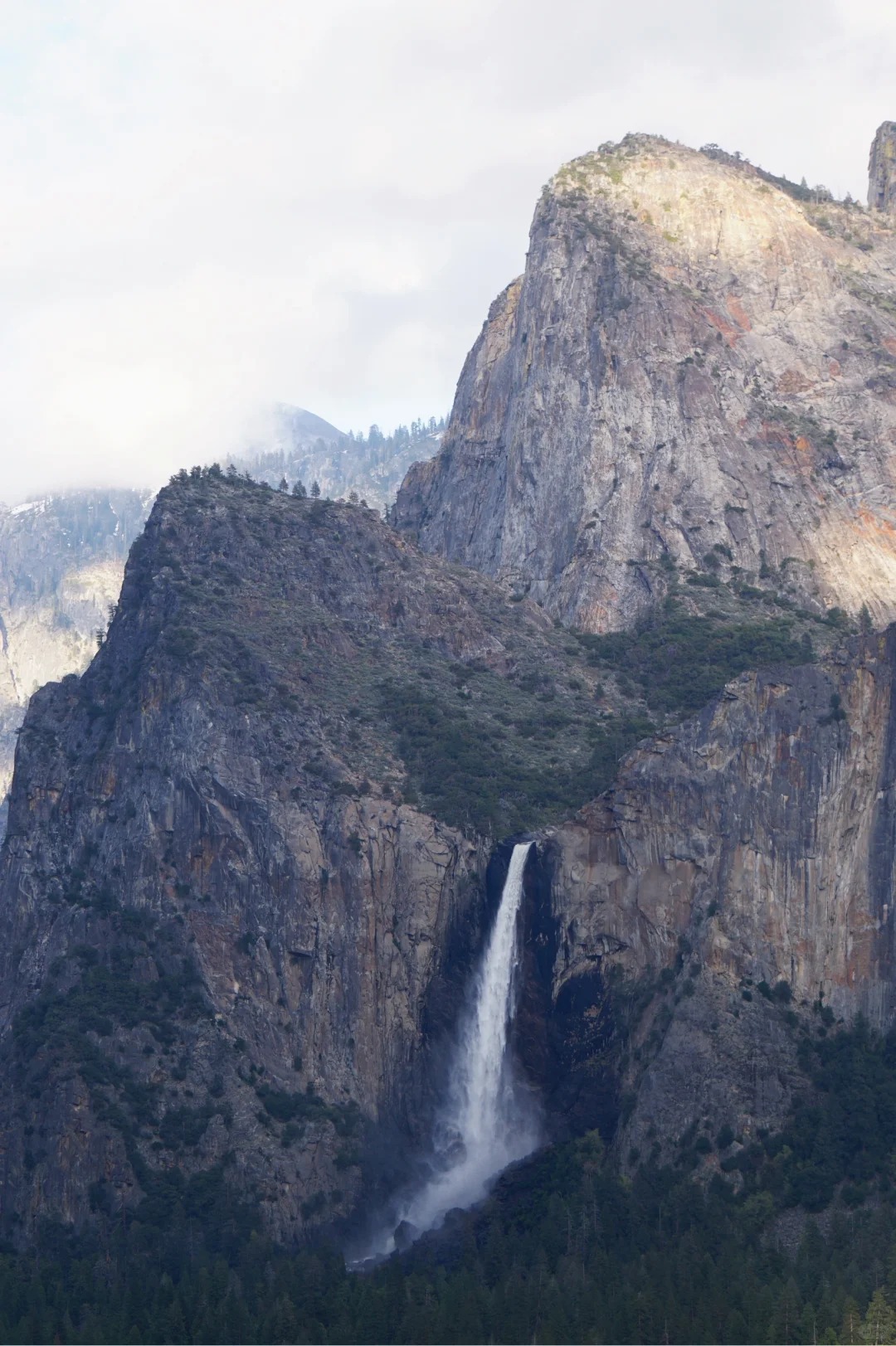 Bridalveil Fall