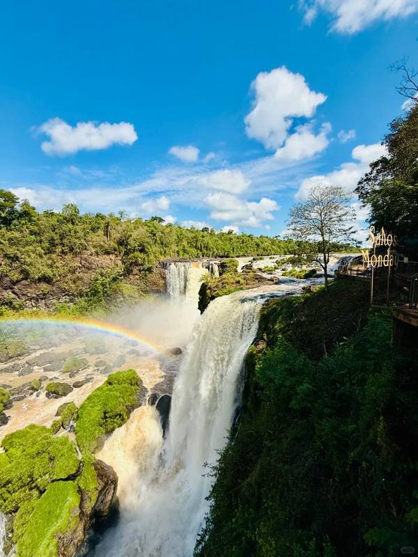 Salto del Monday