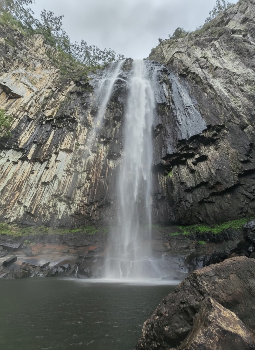 Minyon Falls