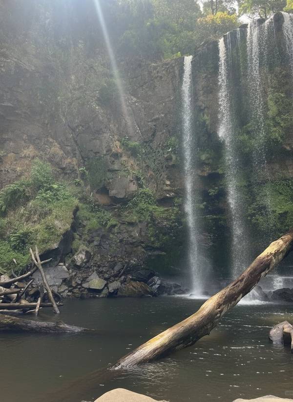 Triplet Falls