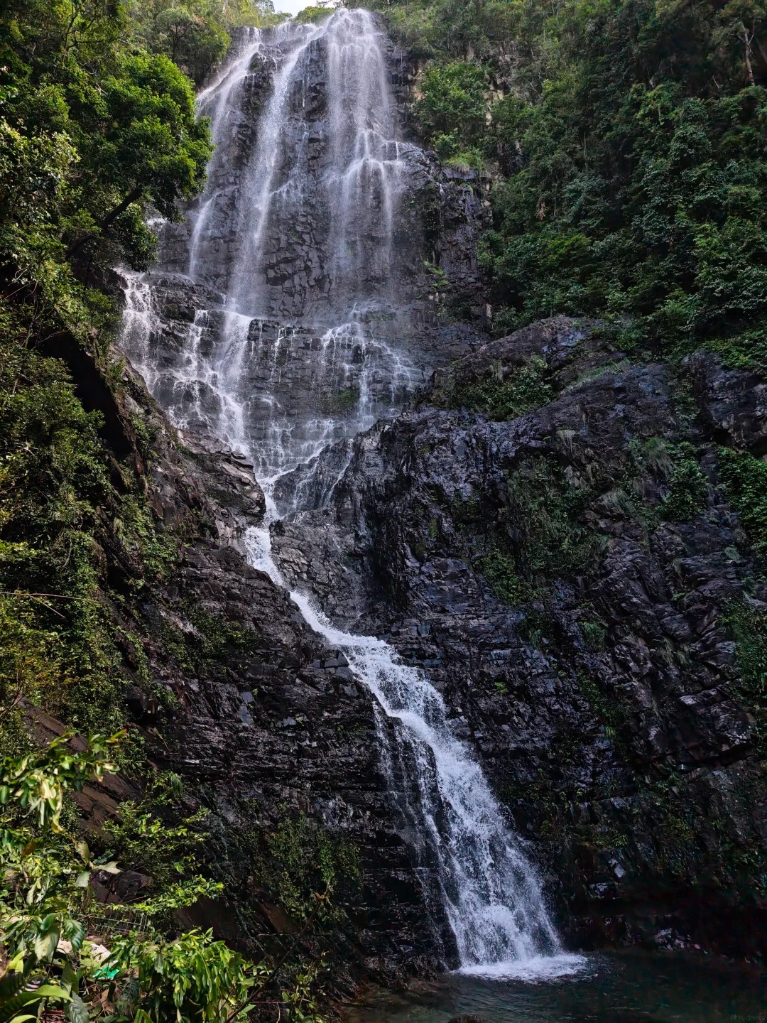 Temurun Waterfall — photo 2