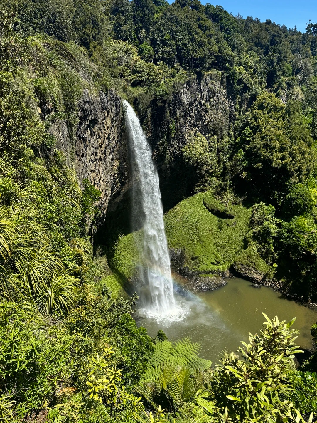 Bridal Veil Falls (NZ)