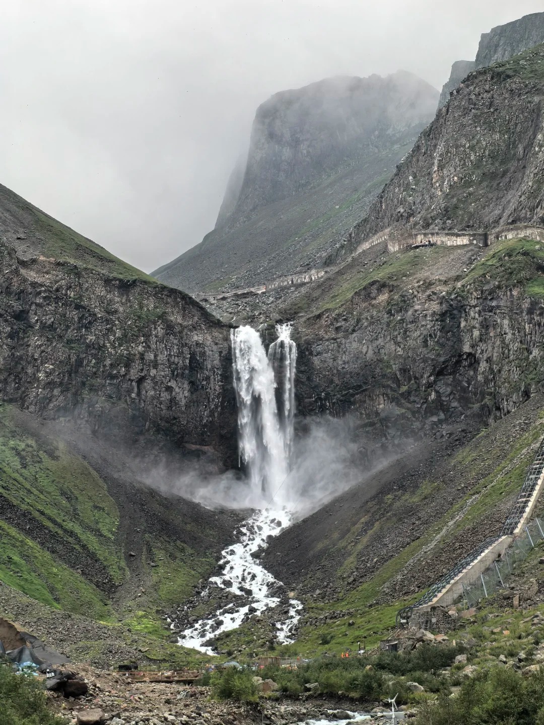 Changbai Waterfall