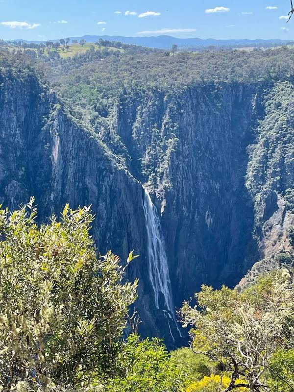 Wollomombi Falls