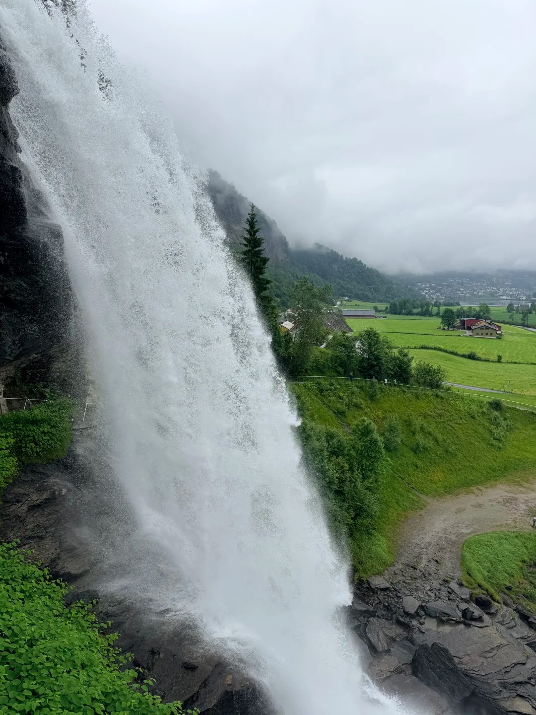Steinsdalsfossen