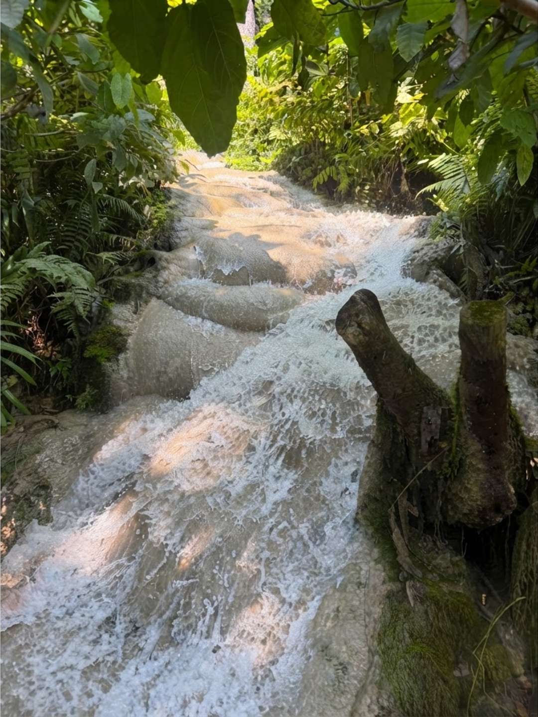 Buatong Waterfall