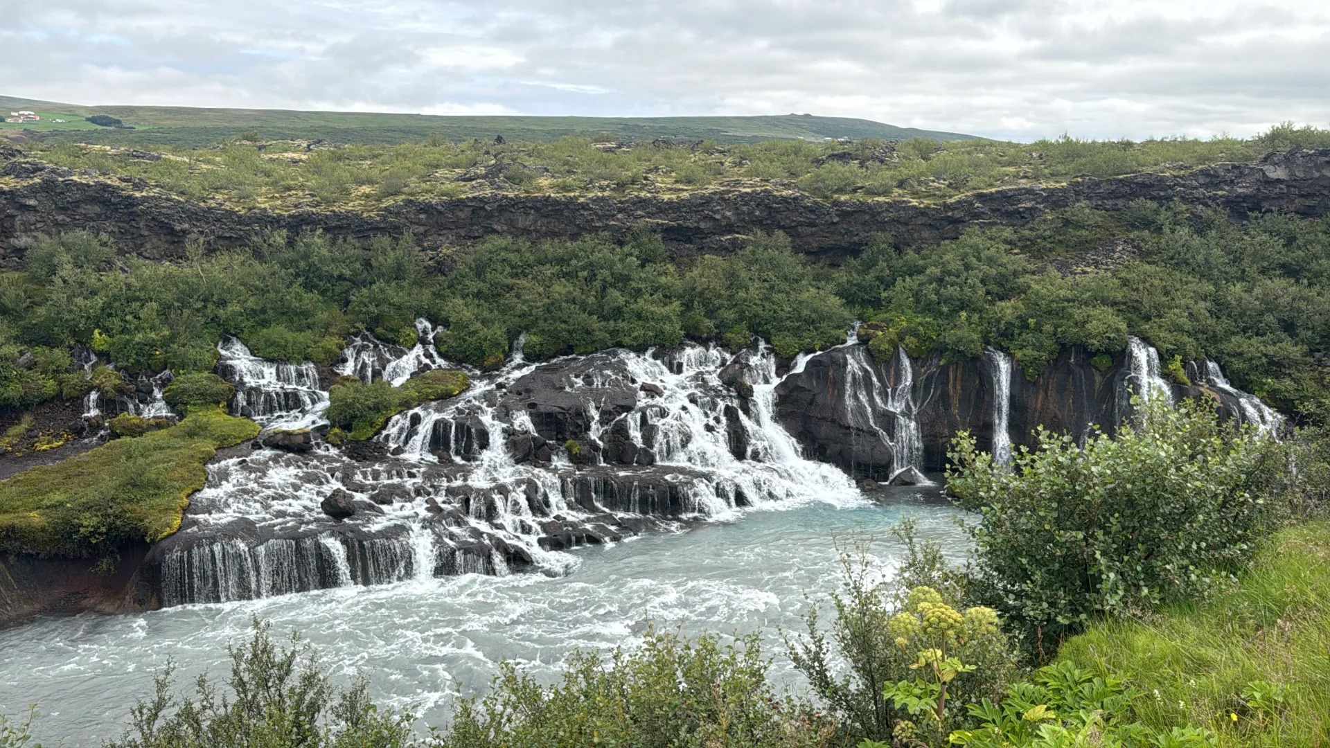 Hraunfossar