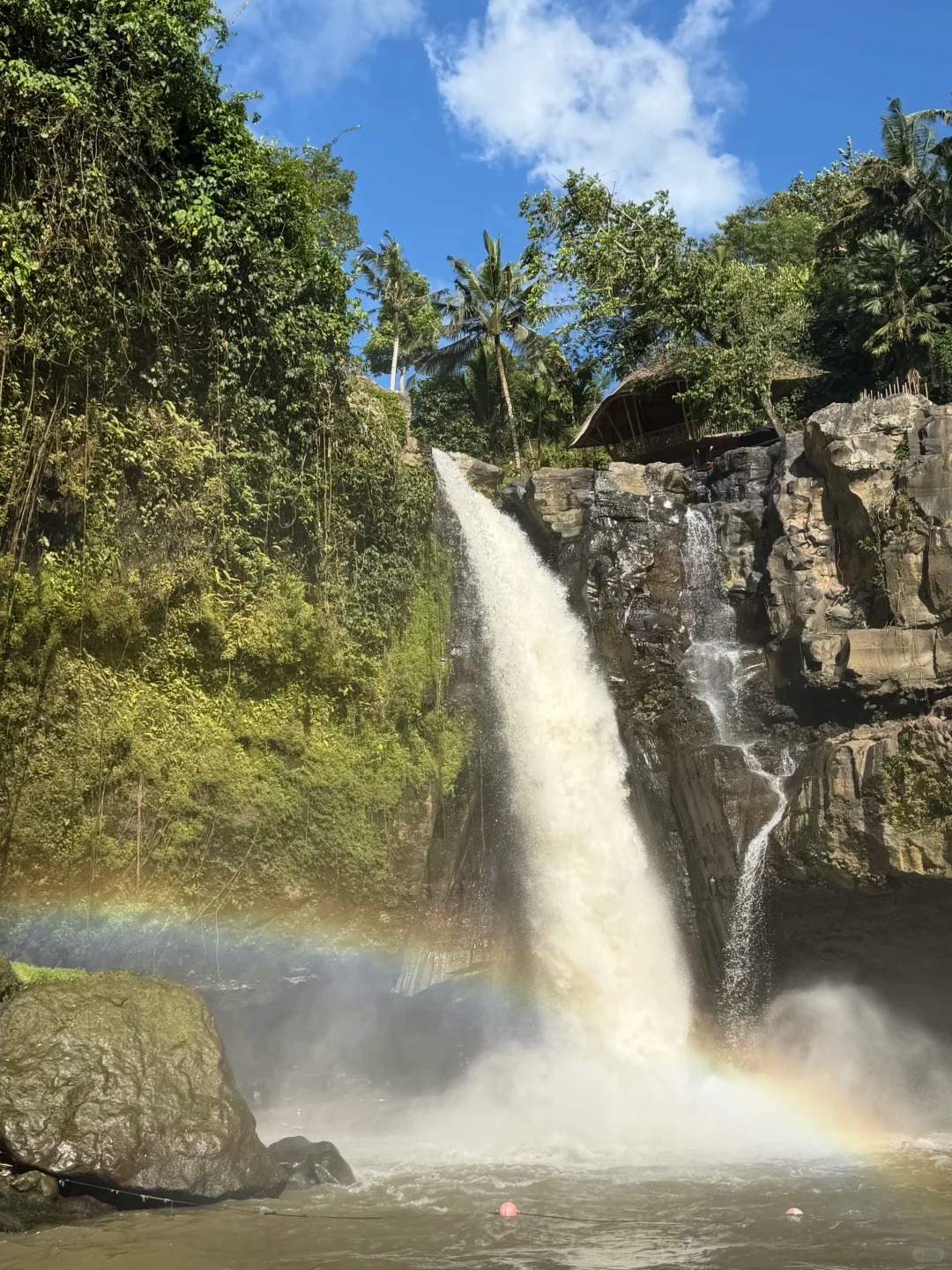 Tegenungan Waterfall