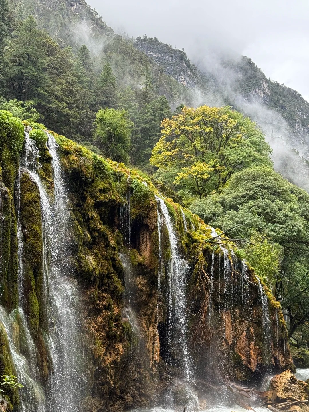 Niru Seven Colour Waterfall