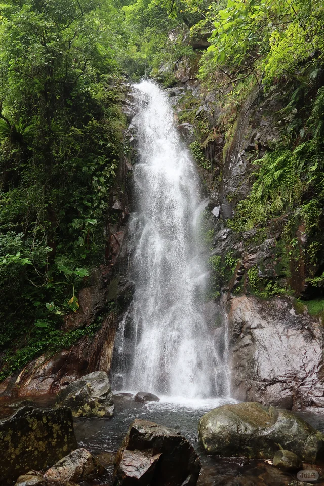 Ng Tung Chai Waterfalls